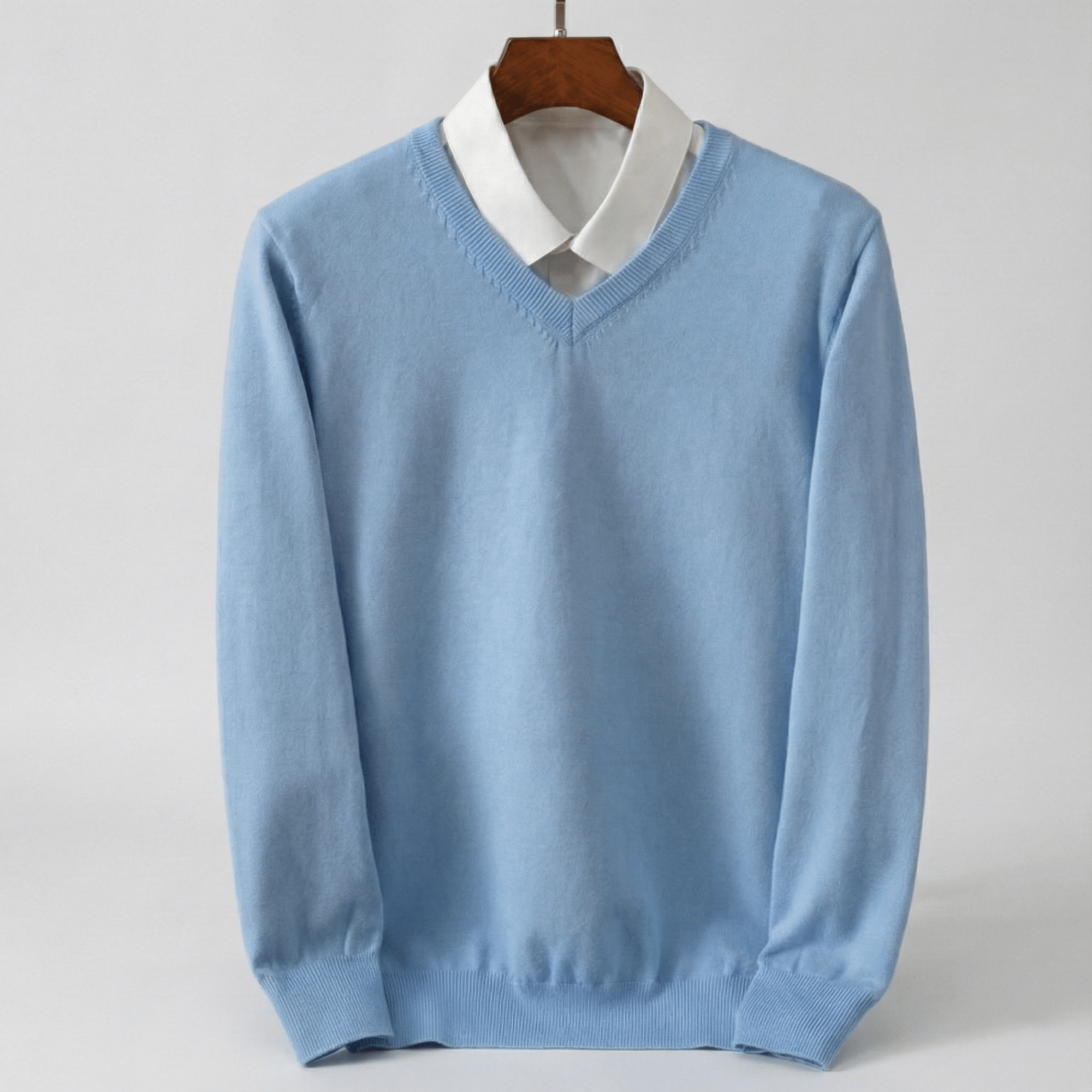 Old Money Heritage Cashmere V - Neck - We Are Old Money 4422B1F2CEB54B02AAE96EF623363569